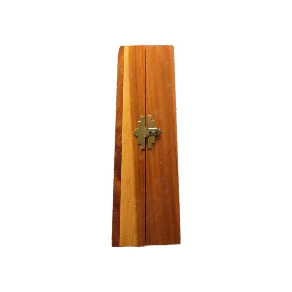 Memorial Edition Holy Bible (Catholic Edition) with Wooden Case - Picture 3 of 8